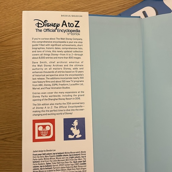 New Disney books - Picture 4 of 7